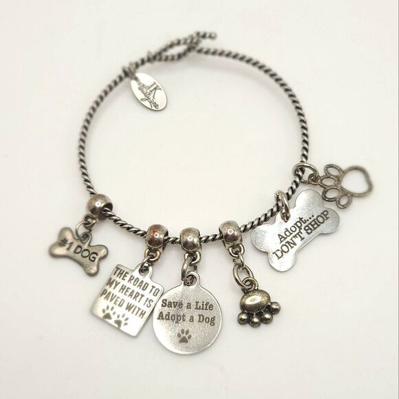 Jk by Thirty-one Charm Bracelet,  dog charms - Picture 1 of 5